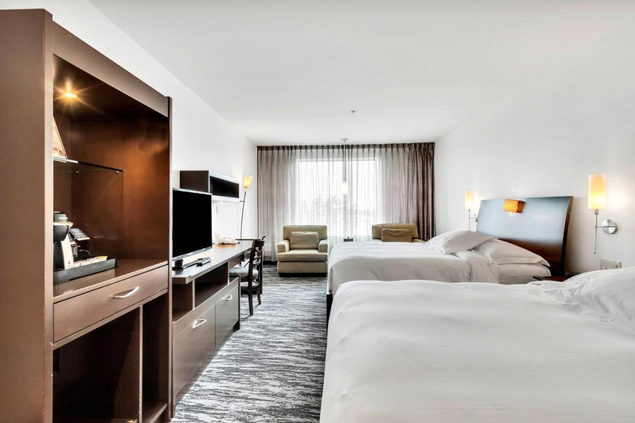Hotel Mortagne Бушервиль Экстерьер фото