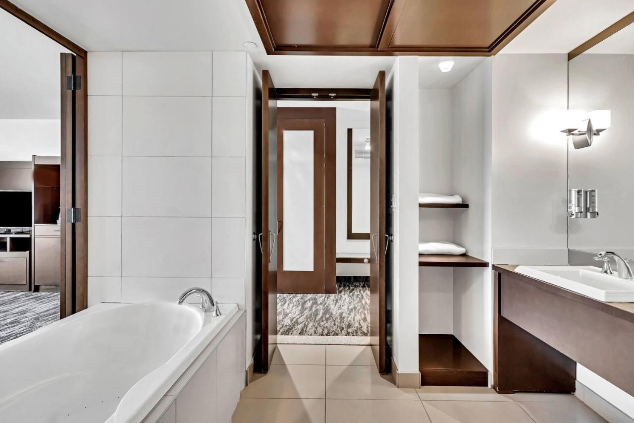 Hotel Mortagne Бушервиль Экстерьер фото